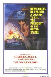 Смотреть День дельфина онлайн в HD качестве 720p