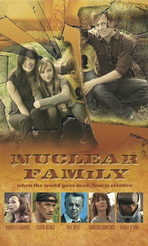 Смотреть Ядерная семья онлайн в HD качестве 